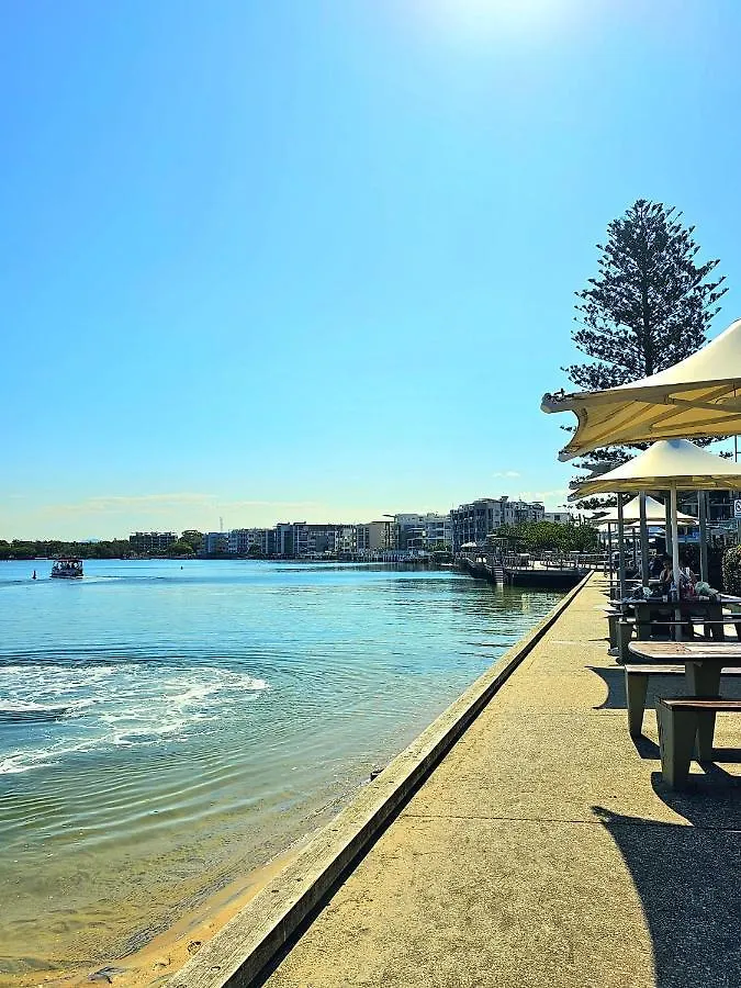 Leeding Shores Villa Caloundra Australia